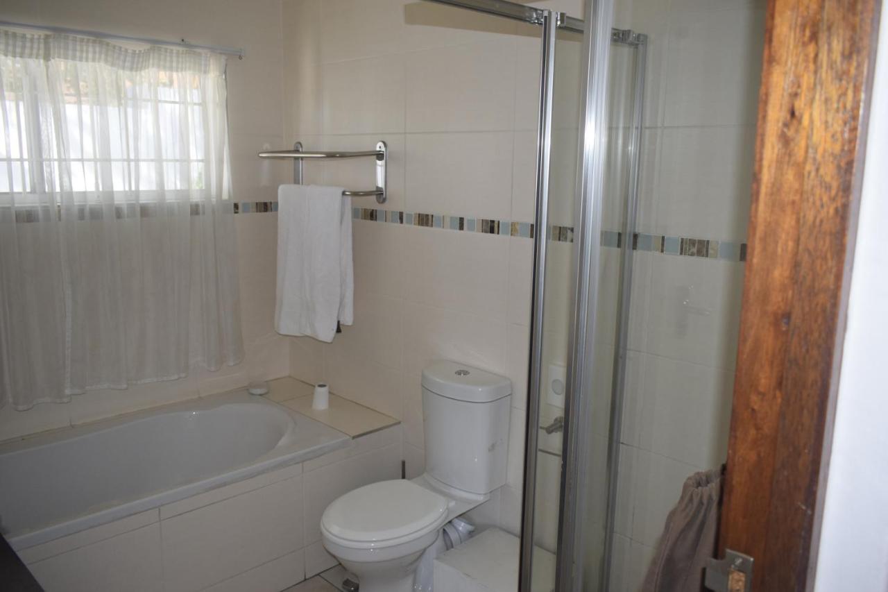 Hotel Lala Nathi Midrand Exterior foto