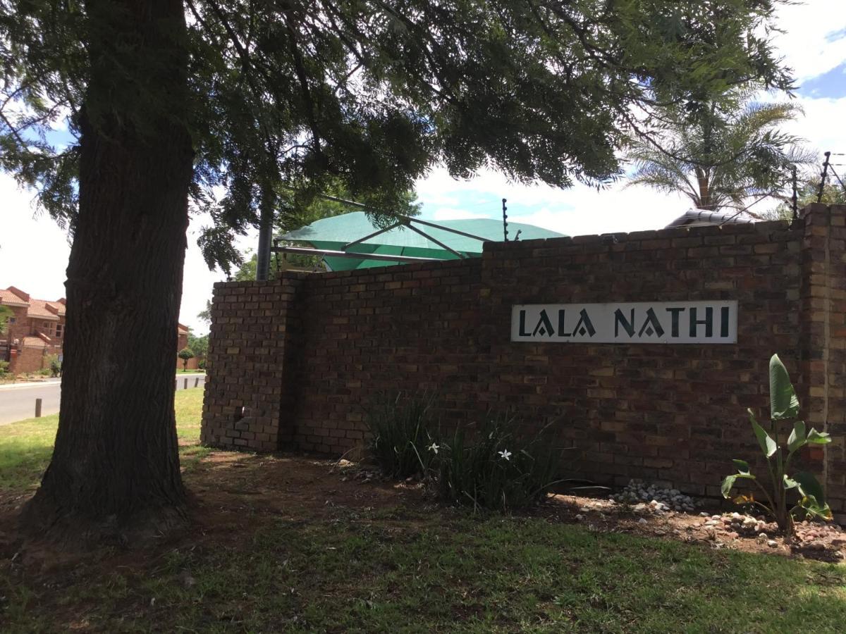 Hotel Lala Nathi Midrand Exterior foto